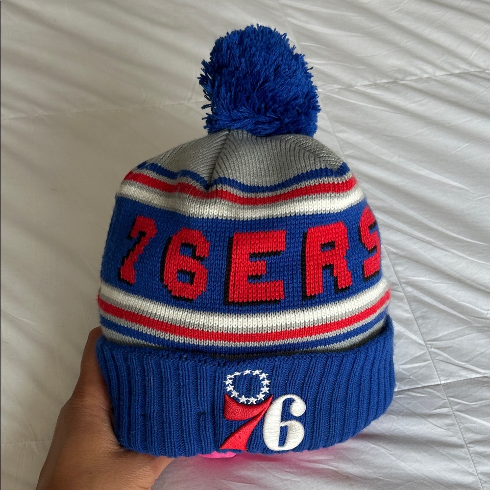76ers Pom-Pom Beanie